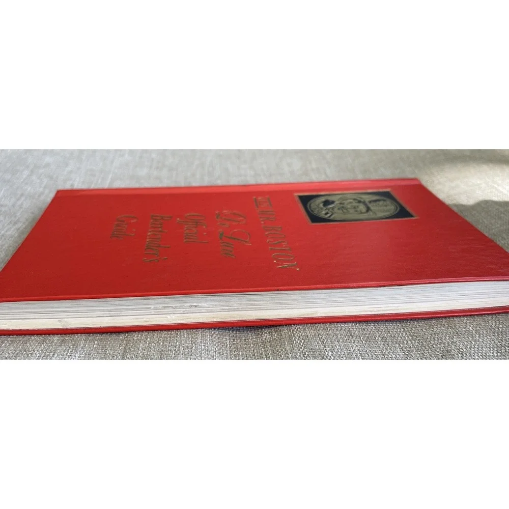 Old Mr. Boston DeLuxe Official Bartender's Guide 1967 Hardcover Book Vintage Red